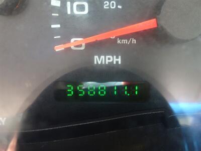 2002 Ford F-350 Super Duty XLT  Powerstroke RWD - Photo 19 - Cincinnati, OH 45255