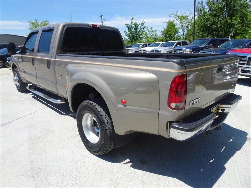 2002 Ford F-350 Super Duty XLT Powerstroke RWD - Photo 4 - Cincinnati, OH 45255