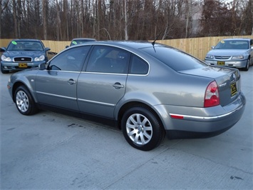 2003 Volkswagen Passat GLS   - Photo 4 - Cincinnati, OH 45255