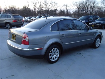 2003 Volkswagen Passat GLS   - Photo 6 - Cincinnati, OH 45255