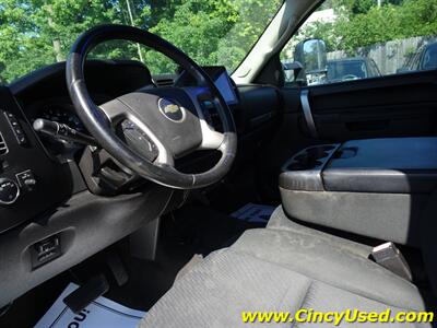 2013 Chevrolet Silverado 2500 LT - Photo 11 - Cincinnati, OH 45255