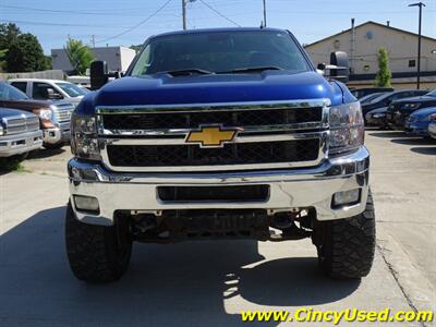 2013 Chevrolet Silverado 2500 LT - Photo 2 - Cincinnati, OH 45255
