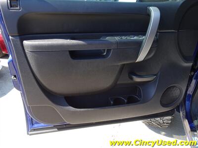 2013 Chevrolet Silverado 2500 LT - Photo 24 - Cincinnati, OH 45255