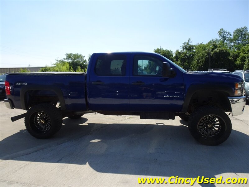 2013 Chevrolet Silverado 2500 LT - Photo 5 - Cincinnati, OH 45255