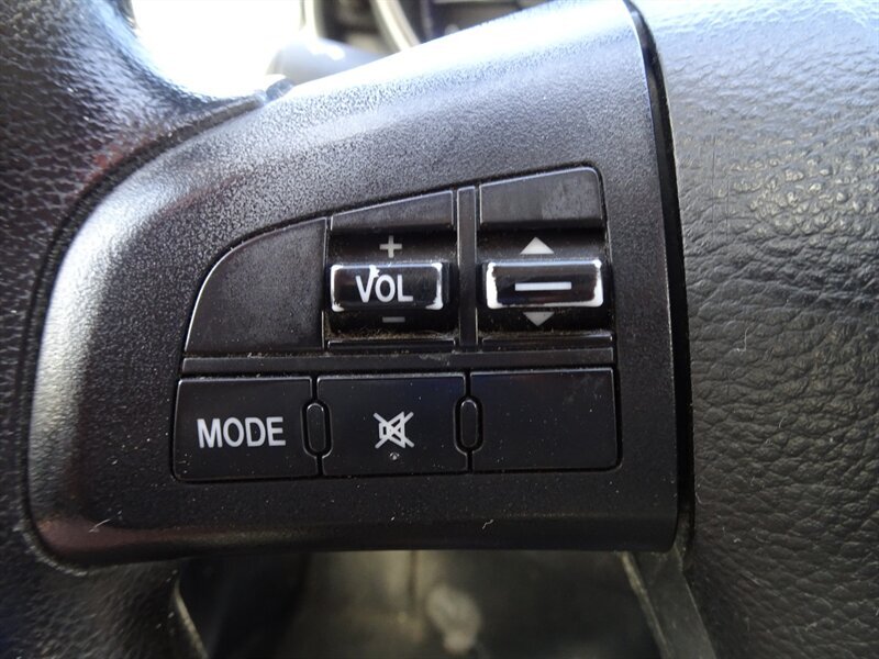 2012 Mazda Mazda3 i Sport   - Photo 22 - Cincinnati, OH 45255