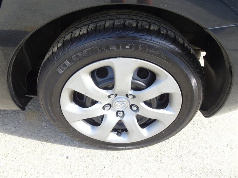 2012 Mazda Mazda3 i Sport   - Photo 29 - Cincinnati, OH 45255