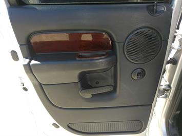 2003 Dodge Ram Pickup 3500 SLT   - Photo 28 - Cincinnati, OH 45255