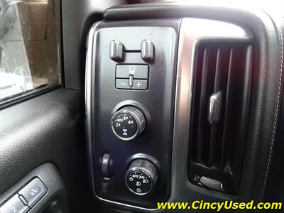 2015 Chevrolet Silverado 1500 LTZ   - Photo 17 - Cincinnati, OH 45255