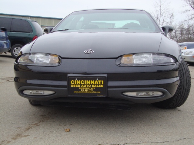 1998 Oldsmobile Aurora - Photo 11 - Cincinnati, OH 45255