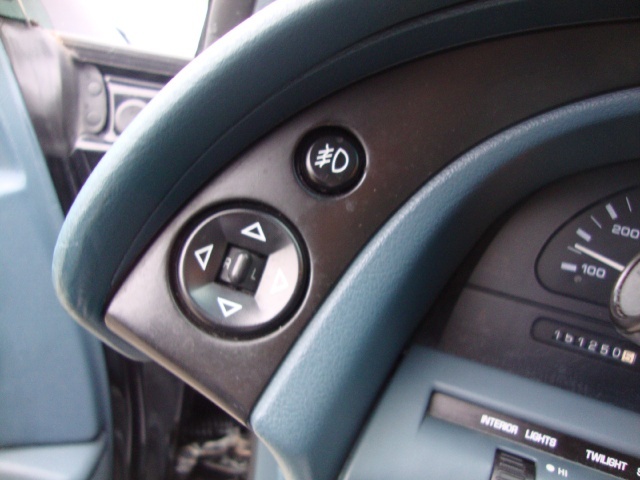 1998 Oldsmobile Aurora - Photo 19 - Cincinnati, OH 45255