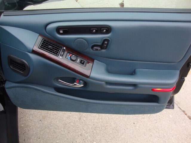 1998 Oldsmobile Aurora - Photo 24 - Cincinnati, OH 45255
