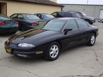 1998 Oldsmobile Aurora   - Photo 3 - Cincinnati, OH 45255