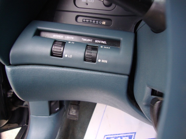 1998 Oldsmobile Aurora - Photo 18 - Cincinnati, OH 45255