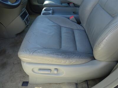 2005 Honda Odyssey EX-L w/DVD  3.5L V6 FWD - Photo 24 - Cincinnati, OH 45255