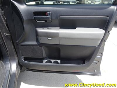 2011 Toyota Tundra Grade   - Photo 25 - Cincinnati, OH 45255