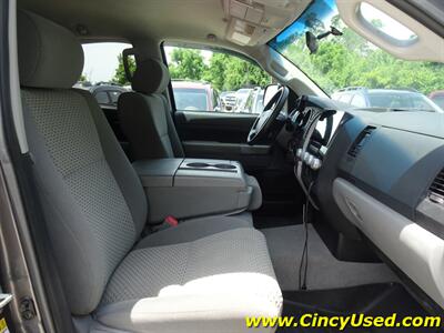 2011 Toyota Tundra Grade   - Photo 15 - Cincinnati, OH 45255