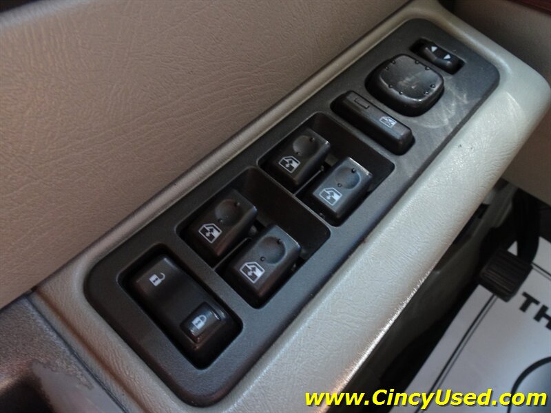 2004 Hummer H2 - Photo 27 - Cincinnati, OH 45255
