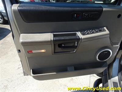2004 Hummer H2 - Photo 30 - Cincinnati, OH 45255