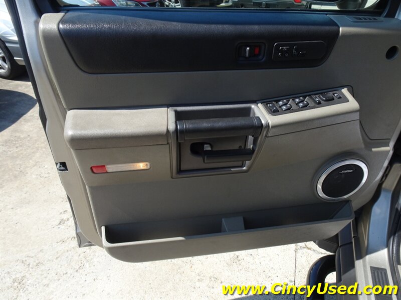 2004 Hummer H2 - Photo 30 - Cincinnati, OH 45255