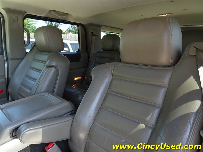 2004 Hummer H2 - Photo 12 - Cincinnati, OH 45255