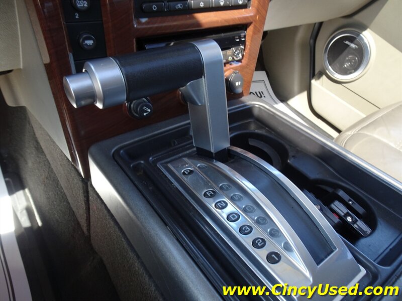 2004 Hummer H2 - Photo 20 - Cincinnati, OH 45255