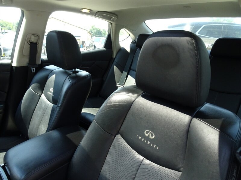2011 INFINITI M37 x 3.7L V6 AWD - Photo 29 - Cincinnati, OH 45255