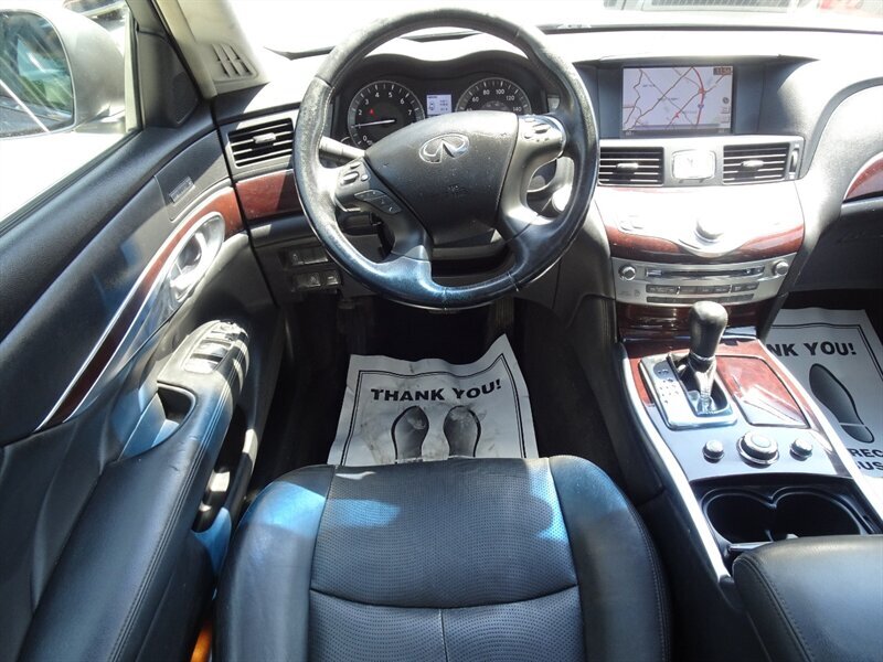 2011 INFINITI M37 x 3.7L V6 AWD - Photo 23 - Cincinnati, OH 45255