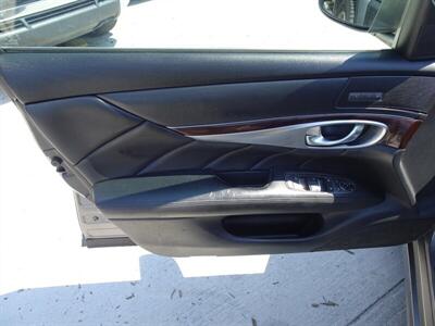 2011 INFINITI M37 x 3.7L V6 AWD - Photo 52 - Cincinnati, OH 45255