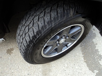 2003 Jeep Liberty Renegade   - Photo 27 - Cincinnati, OH 45255