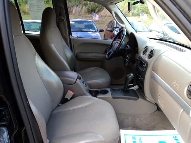 2003 Jeep Liberty Renegade - Photo 7 - Cincinnati, OH 45255