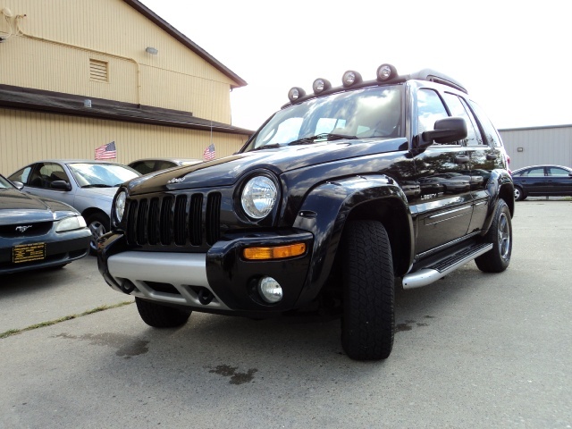 2003 Jeep Liberty Renegade - Photo 11 - Cincinnati, OH 45255