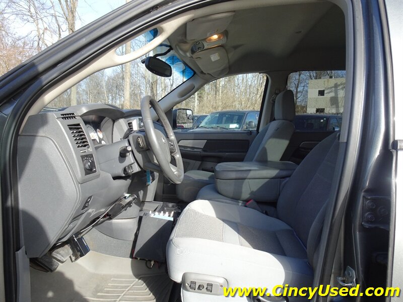 2007 Dodge Ram 2500 Laramie - Photo 10 - Cincinnati, OH 45255