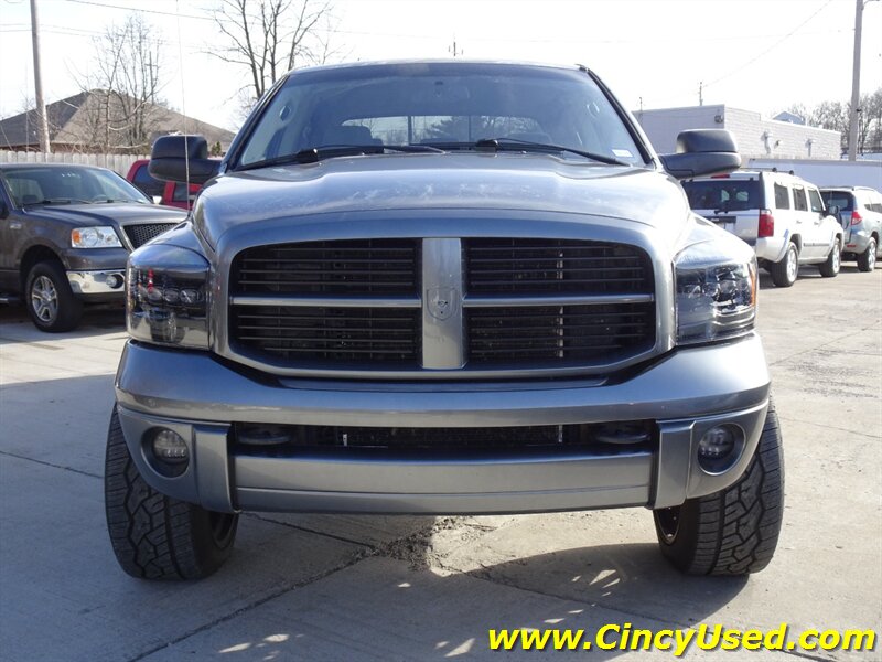 2007 Dodge Ram 2500 Laramie - Photo 2 - Cincinnati, OH 45255