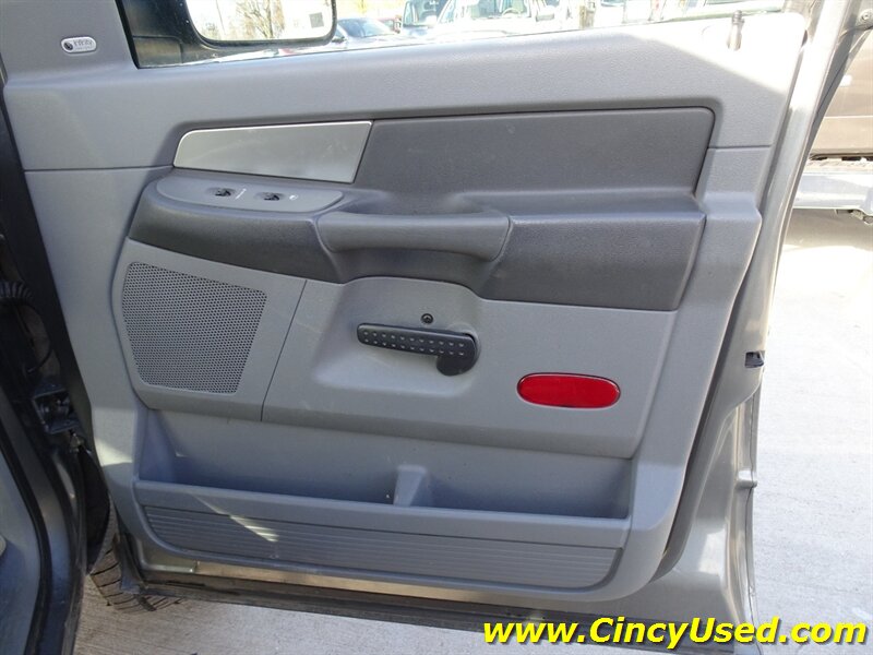 2007 Dodge Ram 2500 Laramie - Photo 26 - Cincinnati, OH 45255
