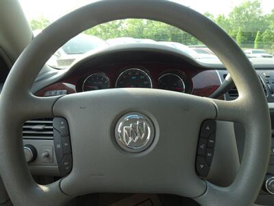 2007 Buick Lucerne CX  3.8L V6 FWD - Photo 17 - Cincinnati, OH 45255