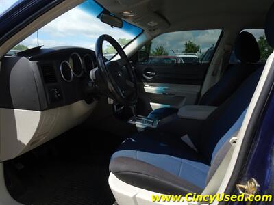 2006 Dodge Magnum RT   - Photo 11 - Cincinnati, OH 45255