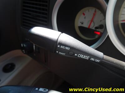 2006 Dodge Magnum RT   - Photo 21 - Cincinnati, OH 45255