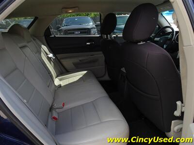 2006 Dodge Magnum RT   - Photo 14 - Cincinnati, OH 45255