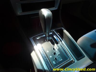 2006 Dodge Magnum RT   - Photo 17 - Cincinnati, OH 45255