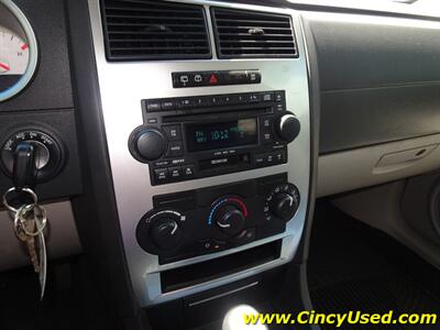 2006 Dodge Magnum RT   - Photo 18 - Cincinnati, OH 45255