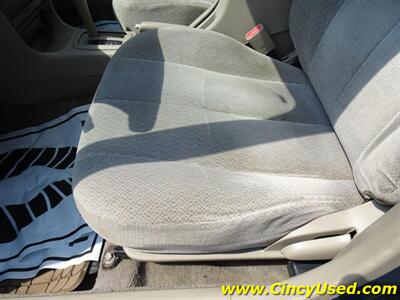 2001 Toyota Corolla CE   - Photo 31 - Cincinnati, OH 45255