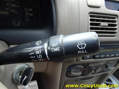 2001 Toyota Corolla CE   - Photo 25 - Cincinnati, OH 45255