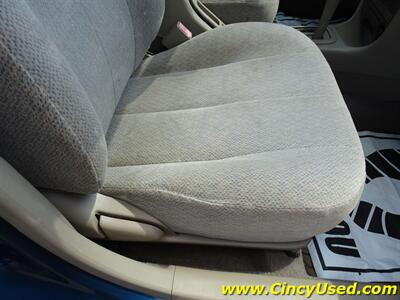 2001 Toyota Corolla CE   - Photo 30 - Cincinnati, OH 45255