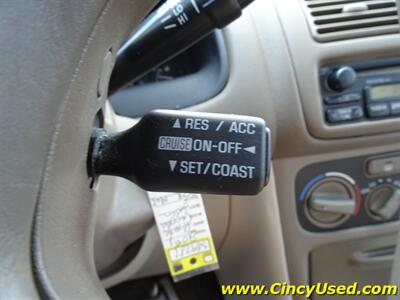 2001 Toyota Corolla CE   - Photo 21 - Cincinnati, OH 45255