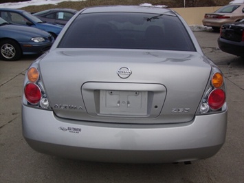 2004 Nissan Altima SL   - Photo 5 - Cincinnati, OH 45255