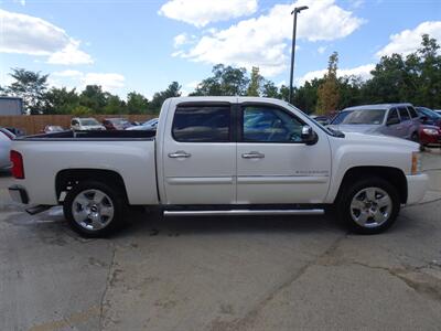 2011 Chevrolet Silverado 1500 LTZ  5.3L V8 4X4 - Photo 5 - Cincinnati, OH 45255