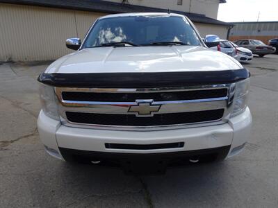 2011 Chevrolet Silverado 1500 LTZ  5.3L V8 4X4 - Photo 2 - Cincinnati, OH 45255