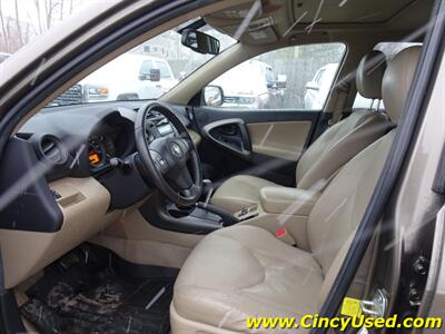 2011 Toyota RAV4 Limited   - Photo 11 - Cincinnati, OH 45255