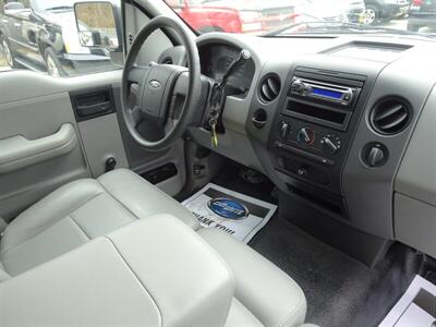 2006 Ford F-150 XL   - Photo 9 - Cincinnati, OH 45255