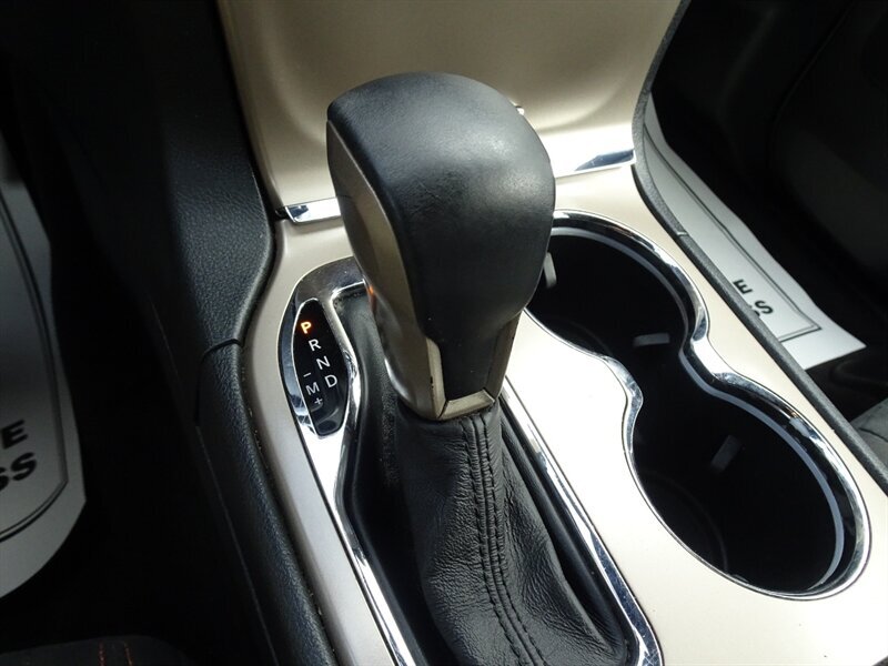 2016 Jeep Grand Cherokee Laredo 75th Annivers  3.6L V6 4X4 - Photo 13 - Cincinnati, OH 45255